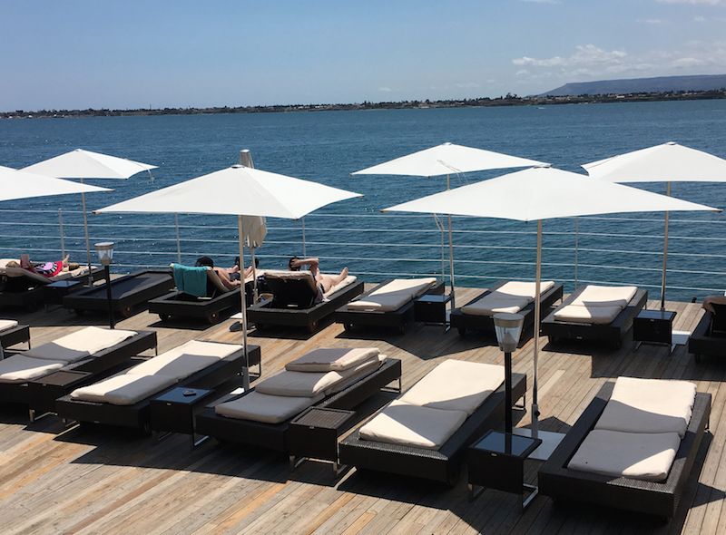 Ortigia city beach .png