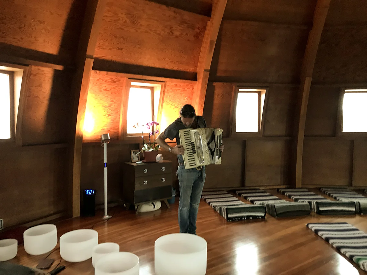 Aaron rehearsing for his performance at the Integratron for the Joshua Treenial