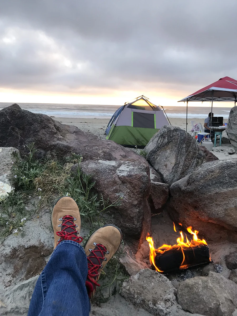 Fire on the beach with a glass of Mexican vino tinto, perfecto!