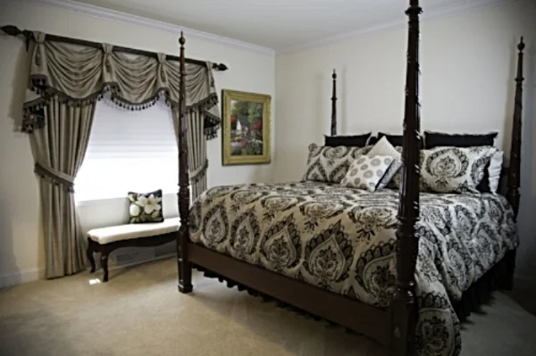 Mousseau_Bedroom.jpg