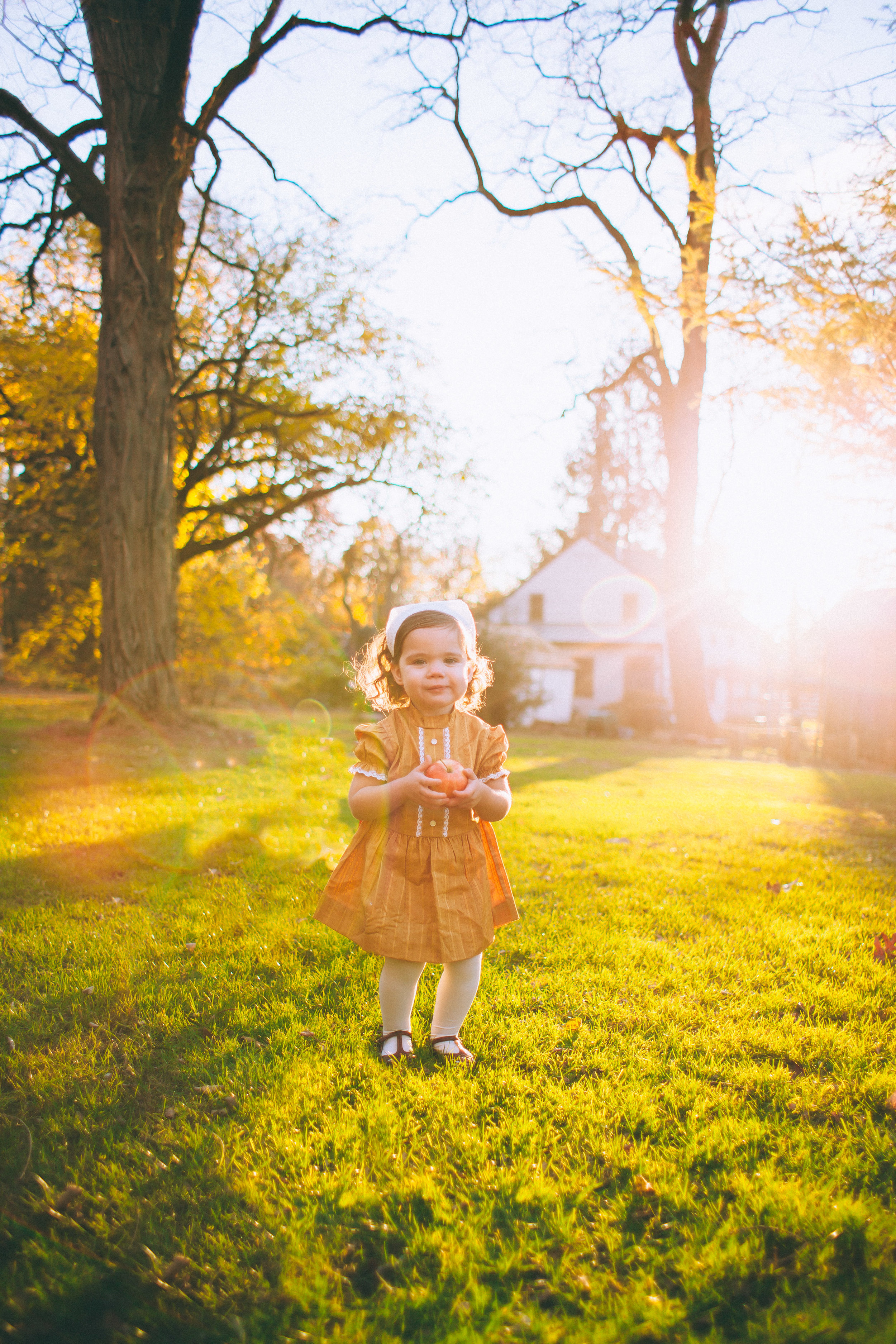 lens+flare+|+fall+photography+|+saturated+film+preset.jpeg