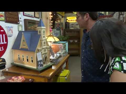 Local antique collectors celebrate Central Illinois' history with store
