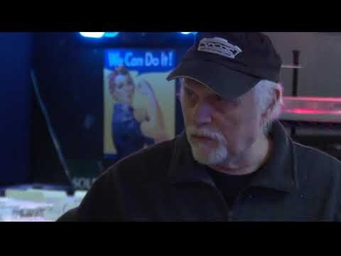 Peoria record store owner pushes through health scares, pandemic to keep tunes spinning