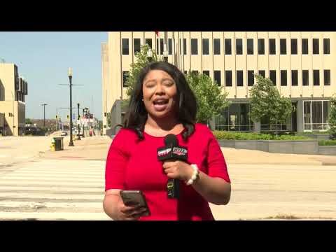 Caterpillar Announces Headquarters to Move - 4pm