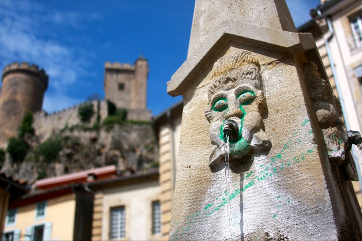 Fountain in South Of France.jpg