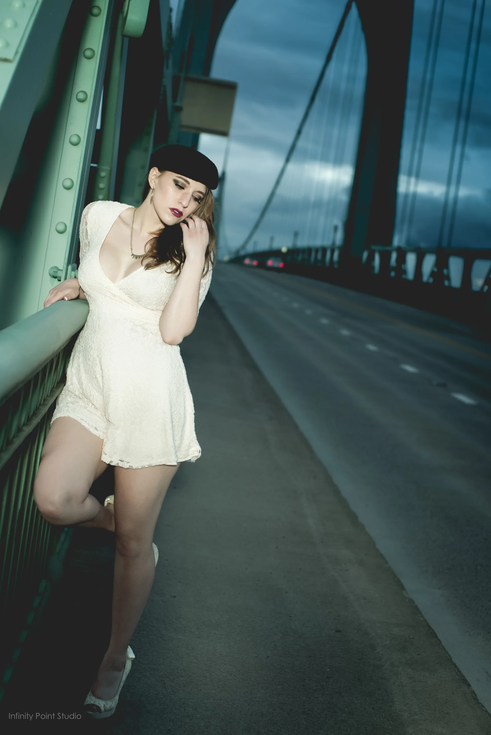 Neryssa Gladden St Johns Bridge Fashion-10.jpg