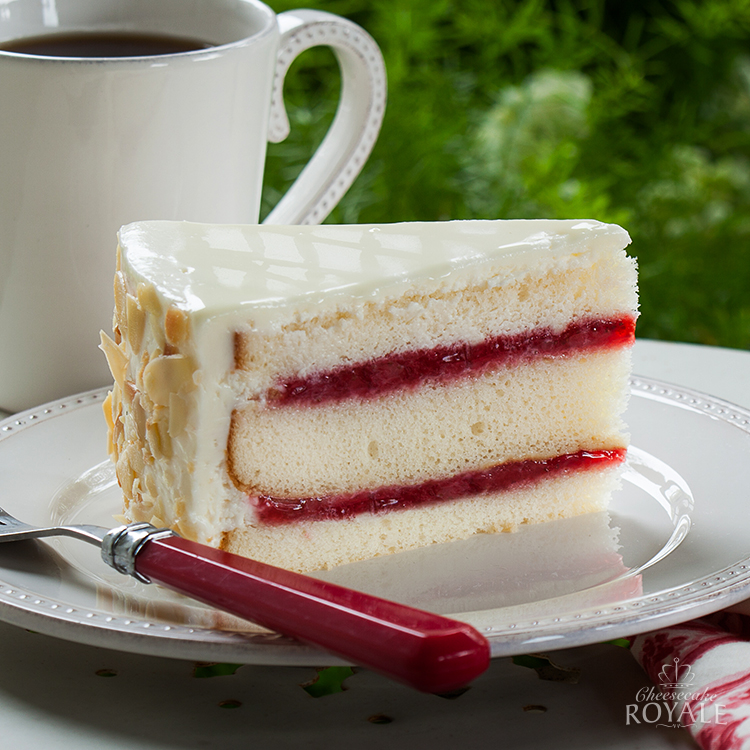 STRAWBERRY AMARETTO ALMOND TORTE