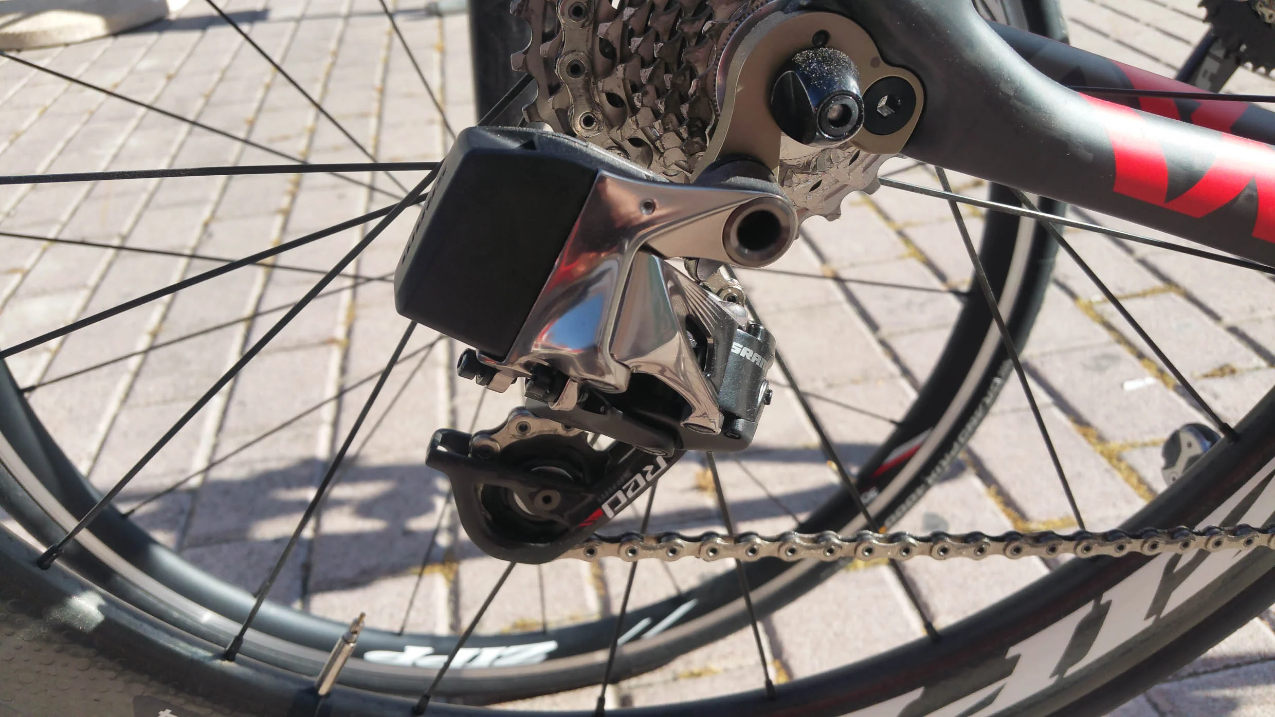 SRAM eTap Schaltwerk