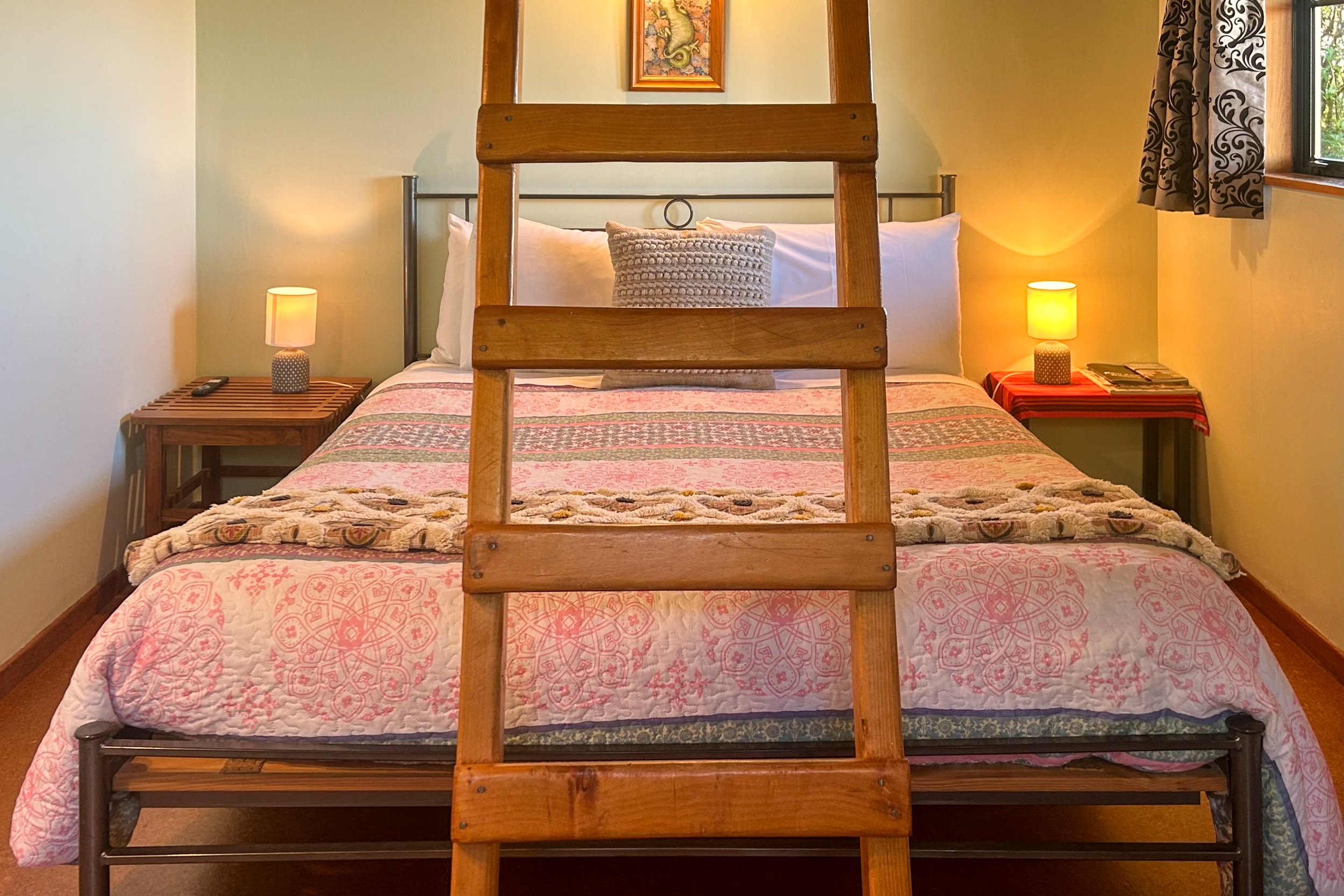 Te Tiro cottage master bedroom