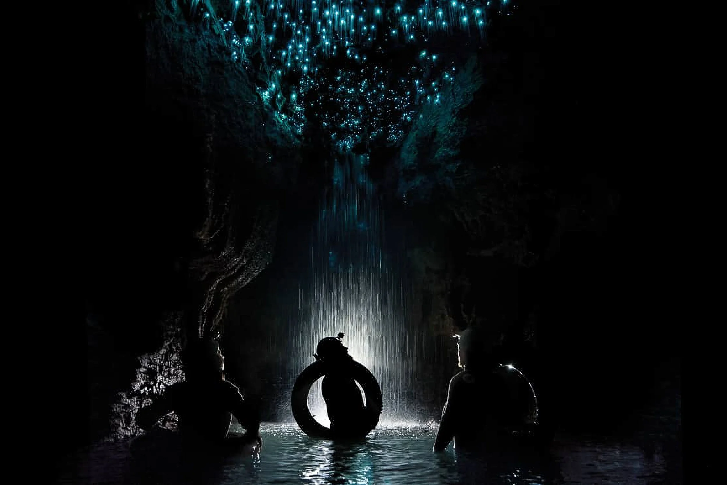 Black-water-rafting-Black-Labyrinth-Credit-DW-0.jpg