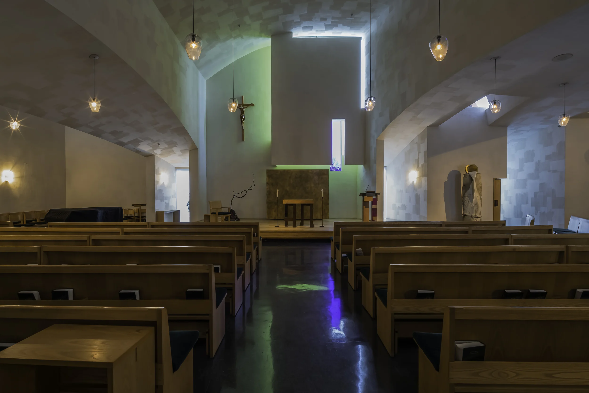 chris_dunnaway_2015_PHO215_SeaUChapel.jpg