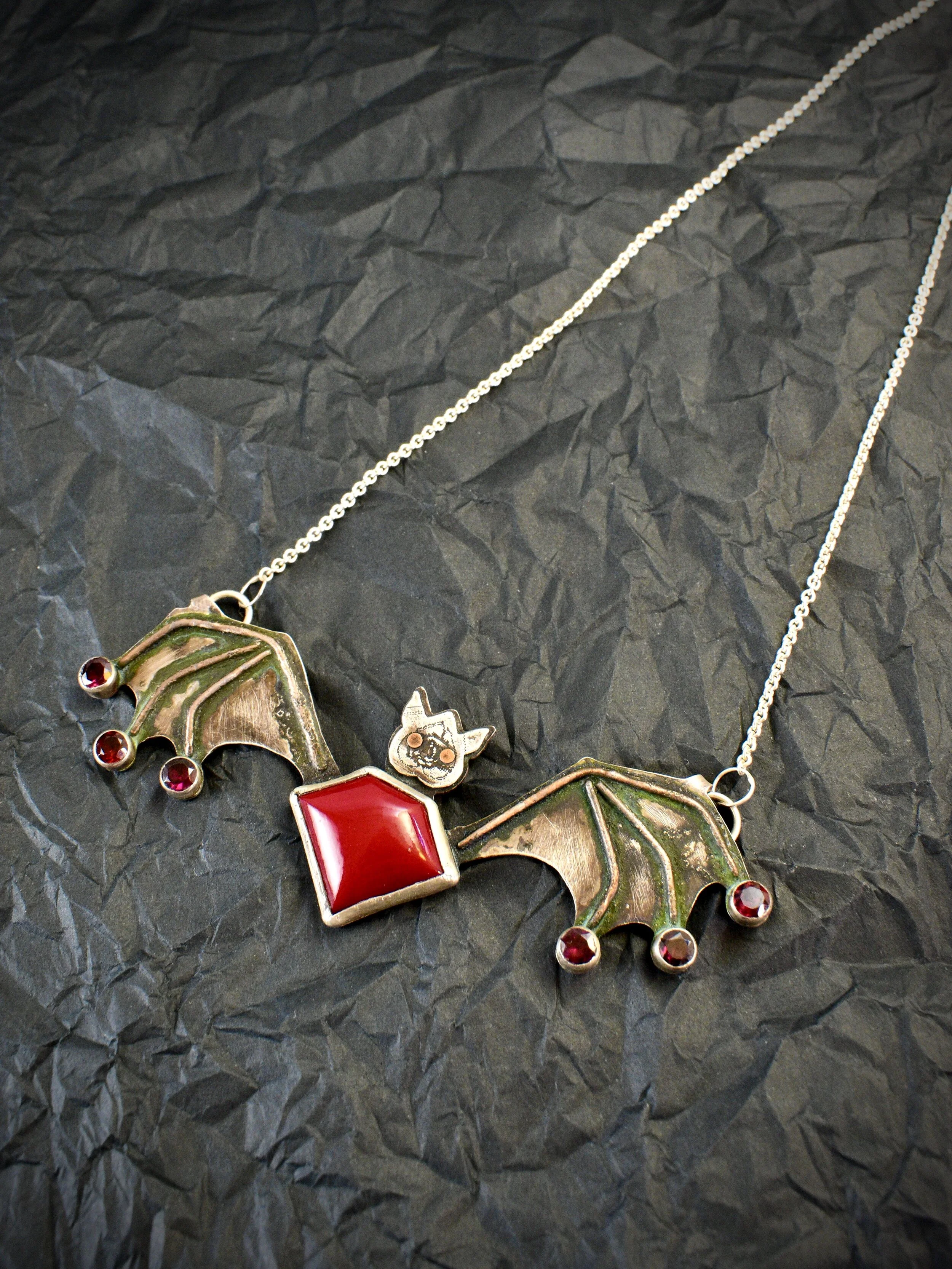 Creature of the night⁣