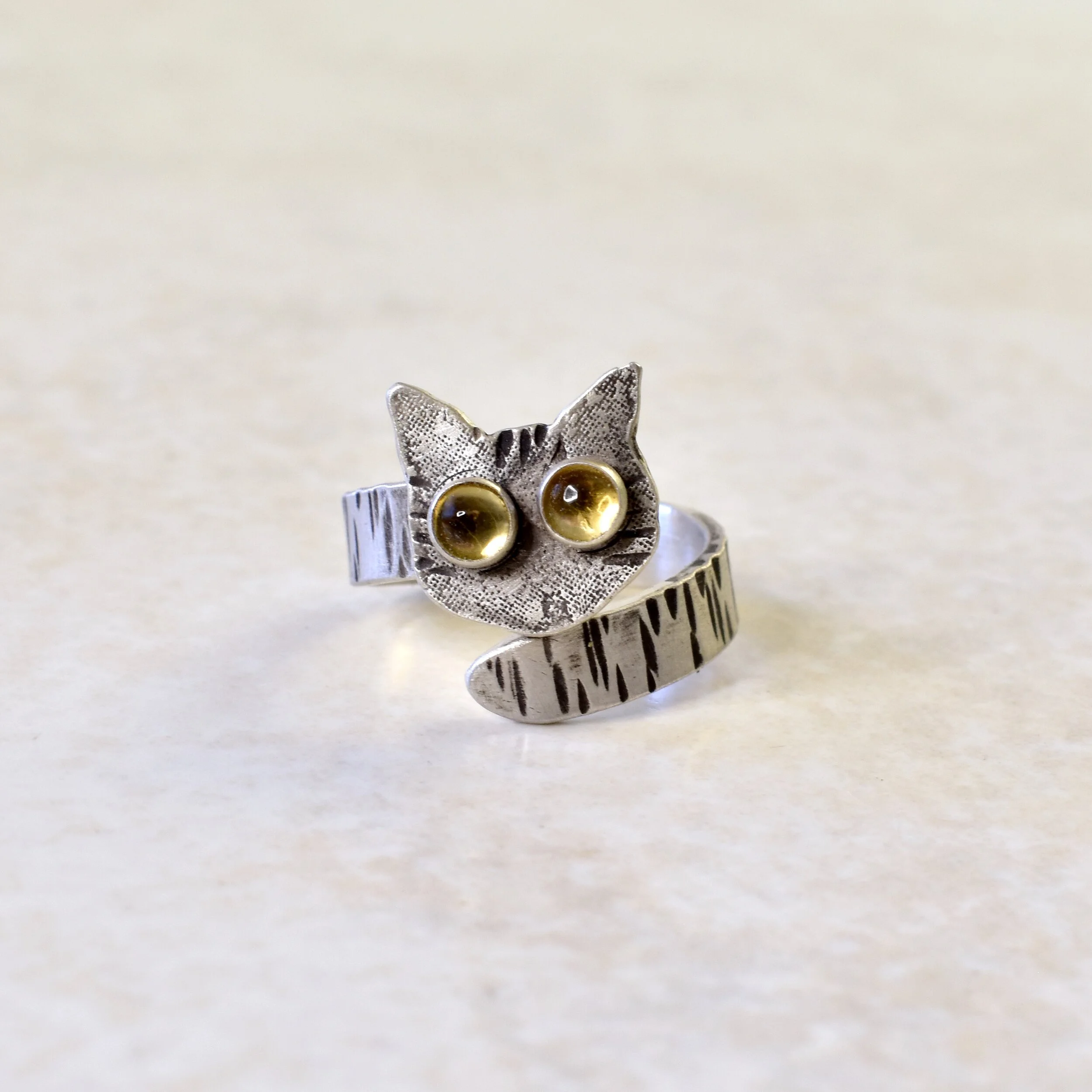 Laser Eyes Cat Open Ring