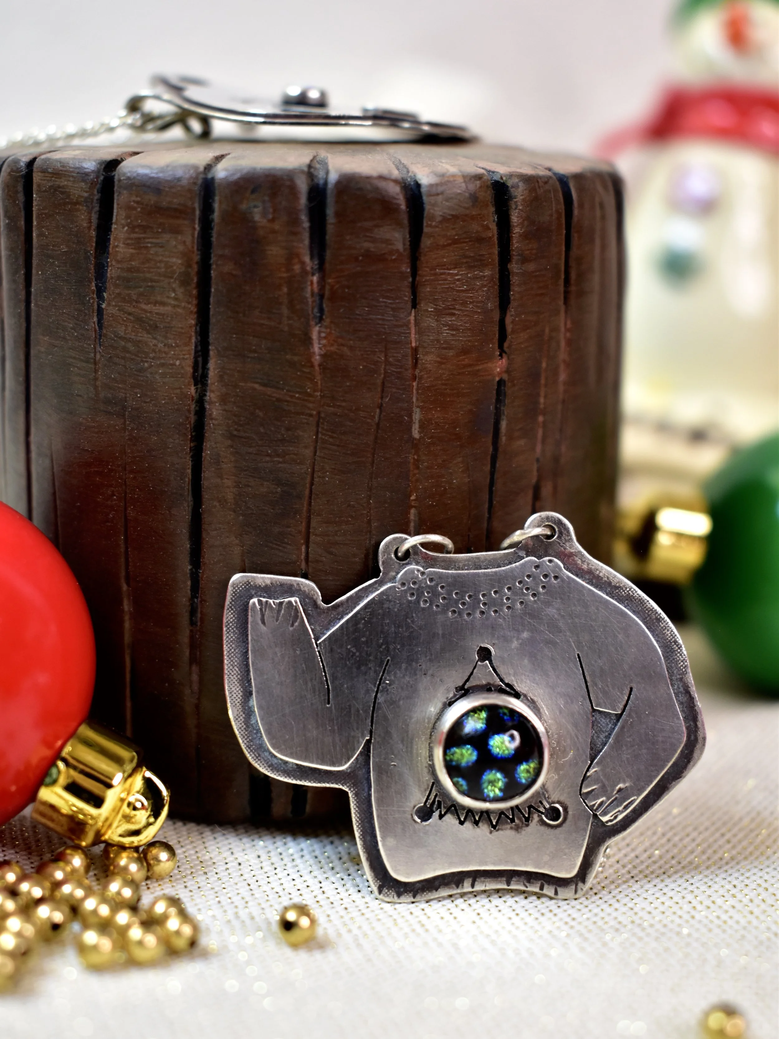 Ugly Sweater Necklace