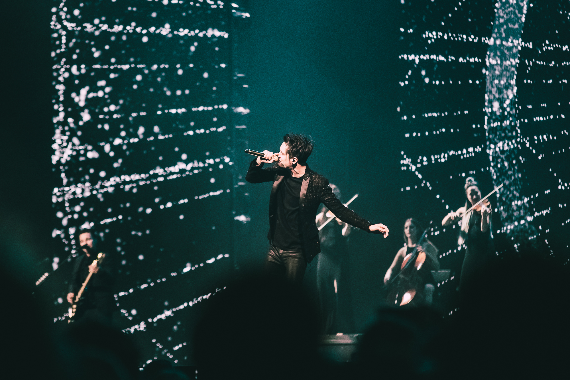 Panic! At The Disco-180811-14.jpg