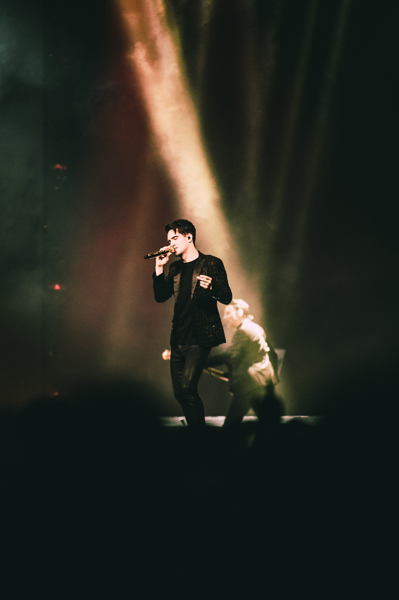 Panic! At The Disco-180811-20.jpg