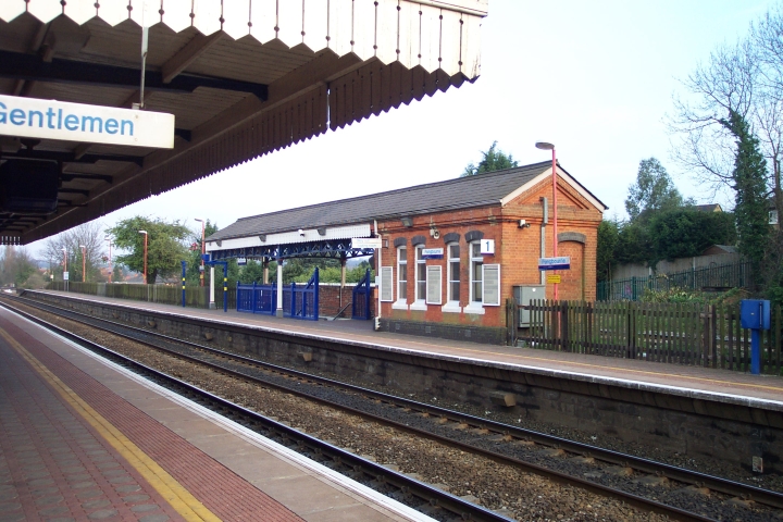 pangbourne railway station