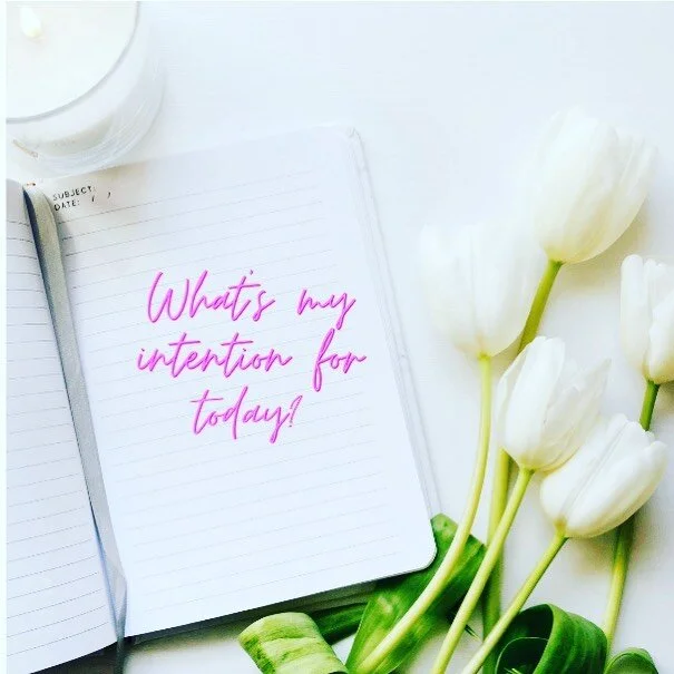 👆I&rsquo;ve found this question really helpful recently. 

📝Rather than thinking about my endless to do list for work/life/Christmas, I&rsquo;ve started each day thinking about what my intention for the day is. What would I most like to have achiev