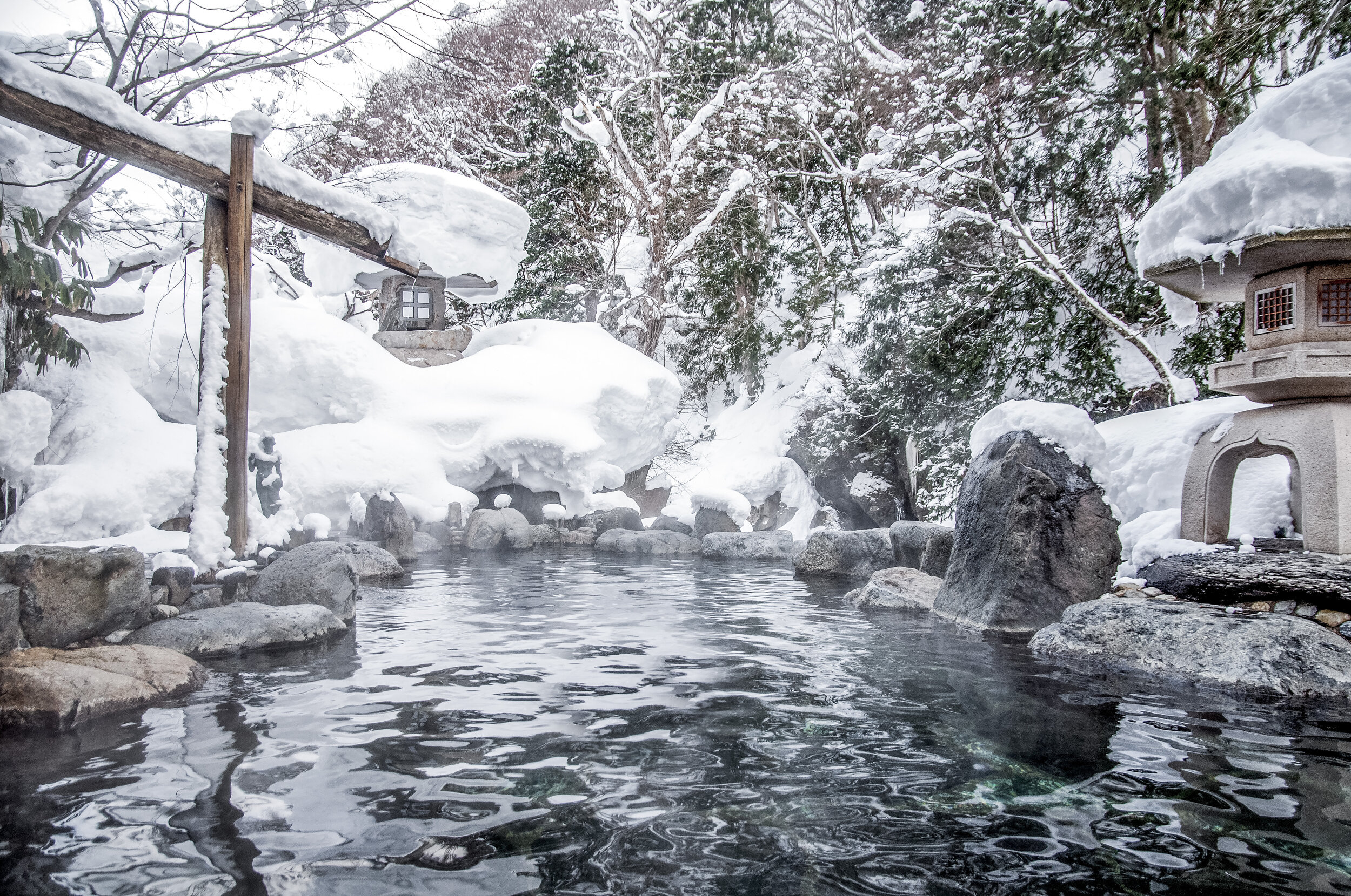 Japanese Hot Springs Retreat-cen.