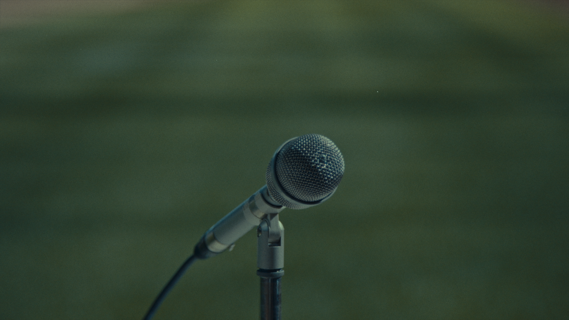 UECKER-SOCIAL-MASTER-ProRes_00011119.png