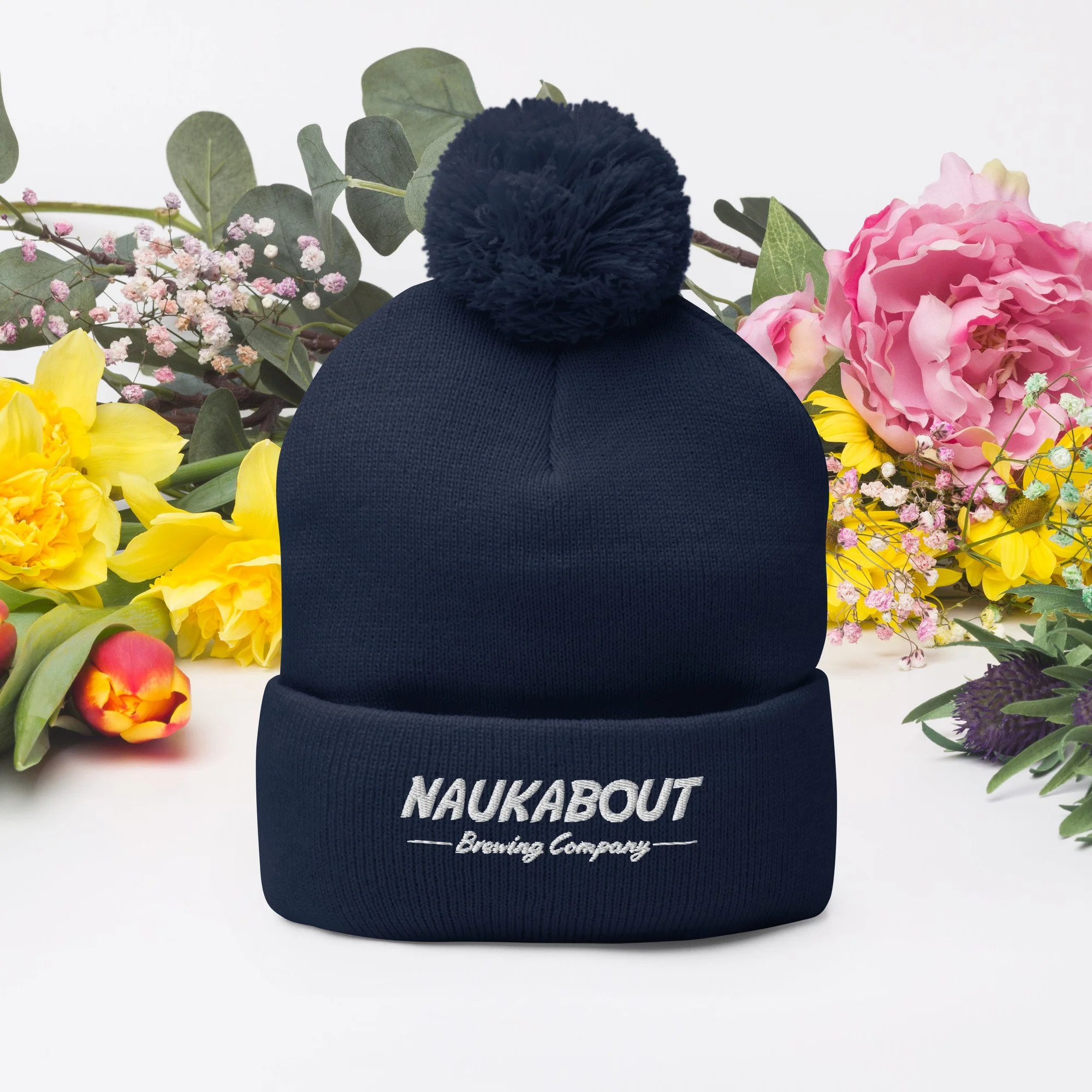 pom-pom-knit-cap-navy-front-644ac48f375a0.jpg