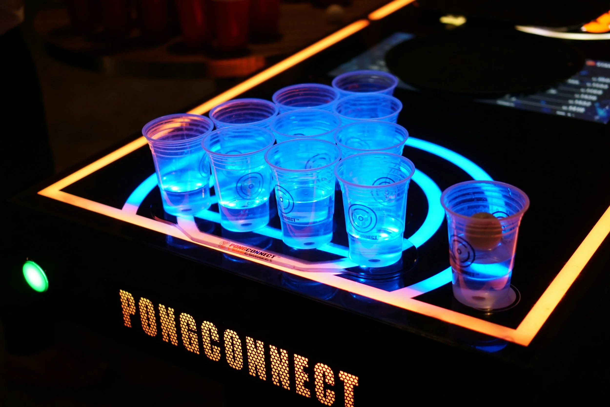 BEER PONG TOURNAMENT