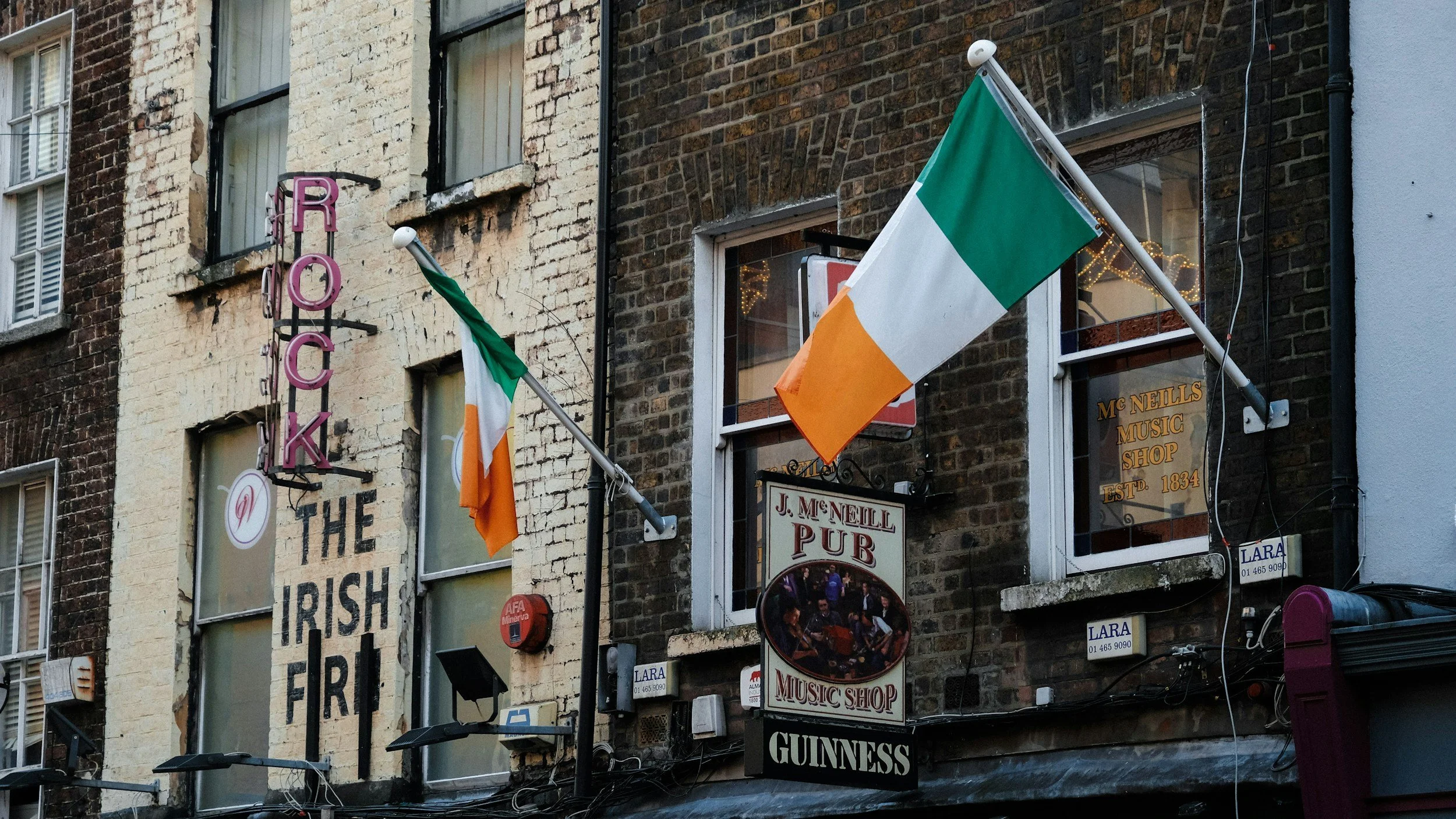 Irish Session Live 6PM 