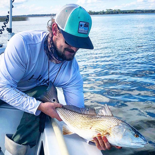 Our buddy @beamcountry with the nice release! Go check out this up-and-coming country artist then pick up some 🔥#SCO gear for your next day on the water. Link in bio!
&bull;
&bull;
&bull;
#countryaintdead #seafoamtrucker #stopfishingstartcatching #r