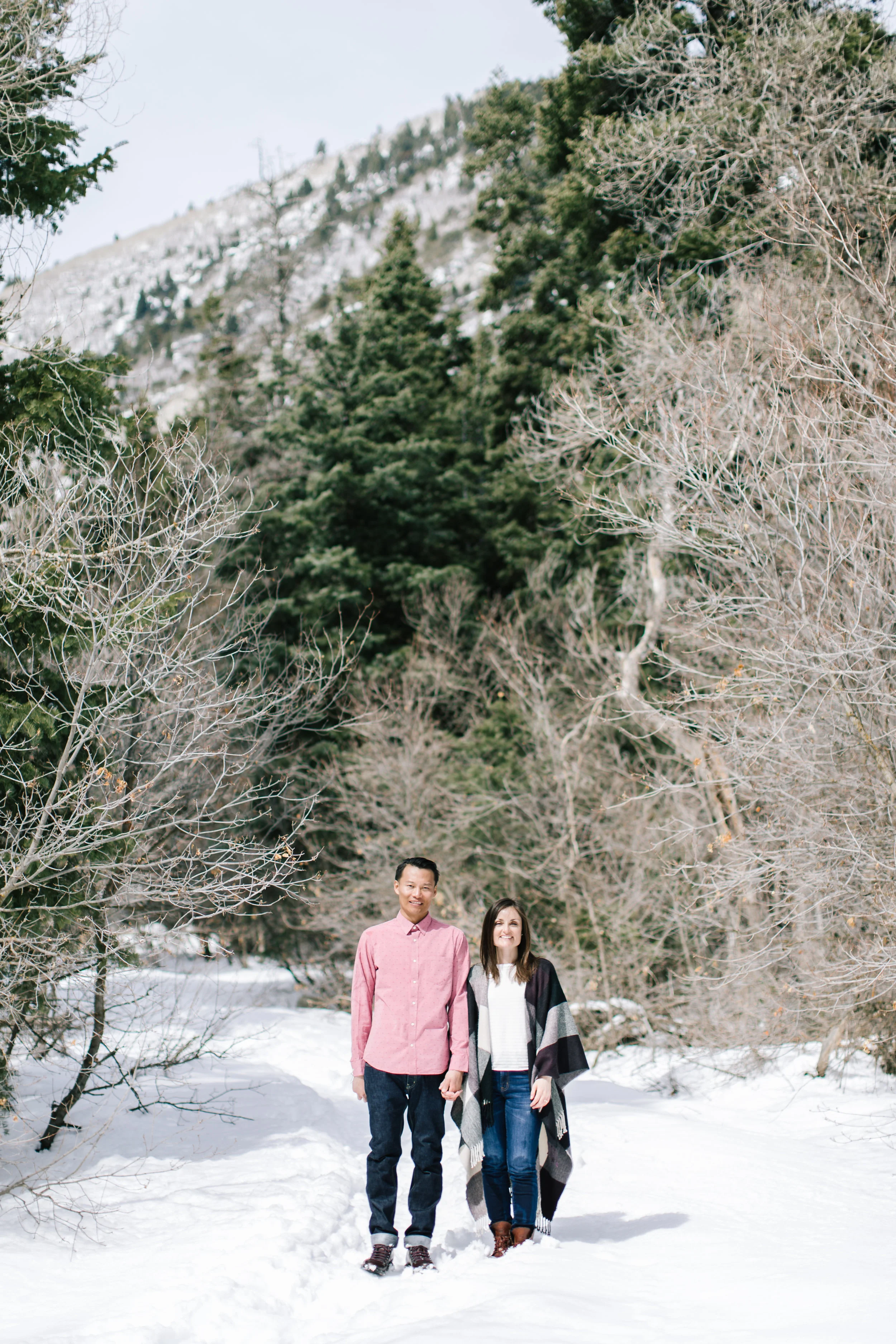 daidrismythe_utah_winter_engagement-117.jpg