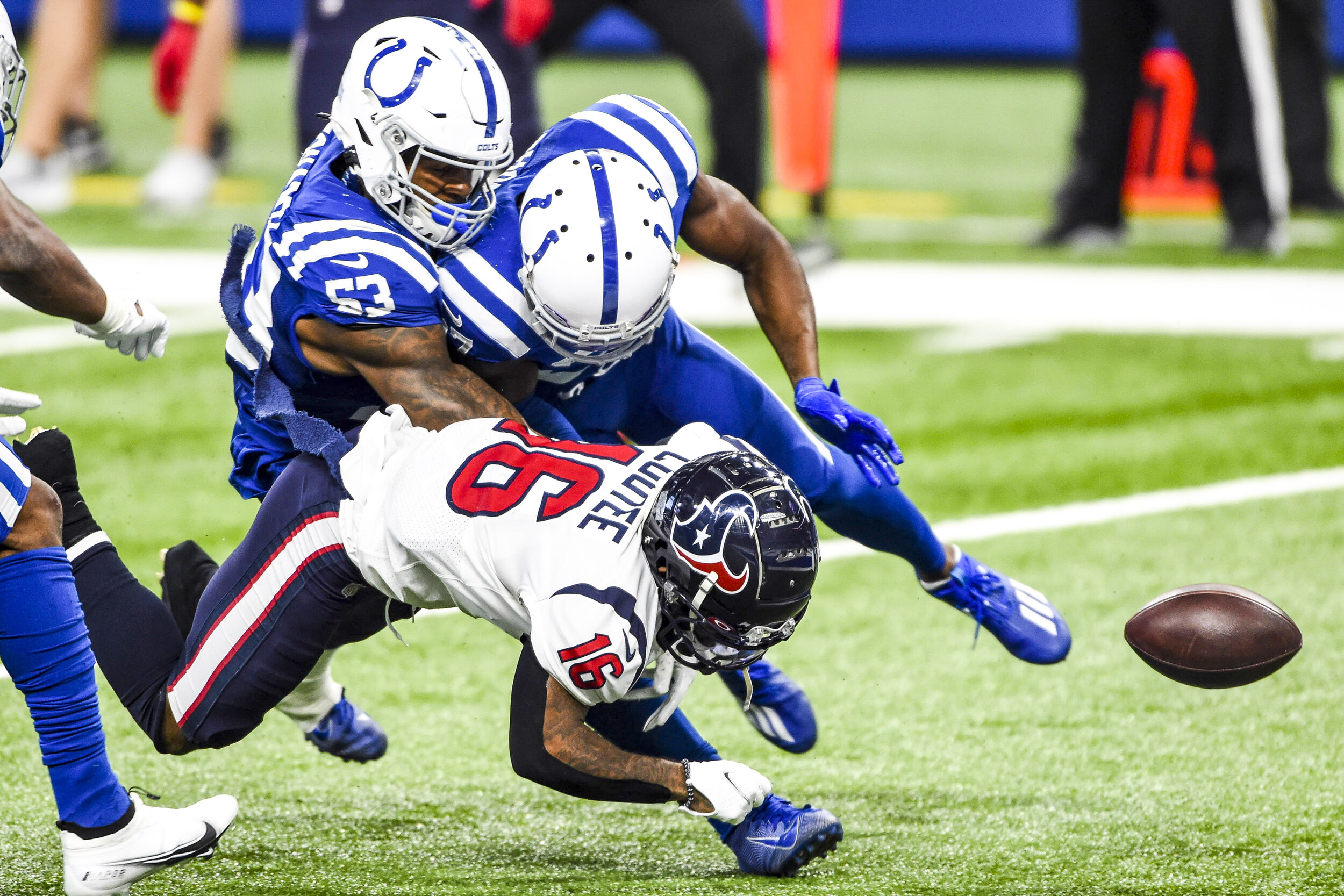  #27 CB Xavier Rhodes, #53 LB Darius Leonard 