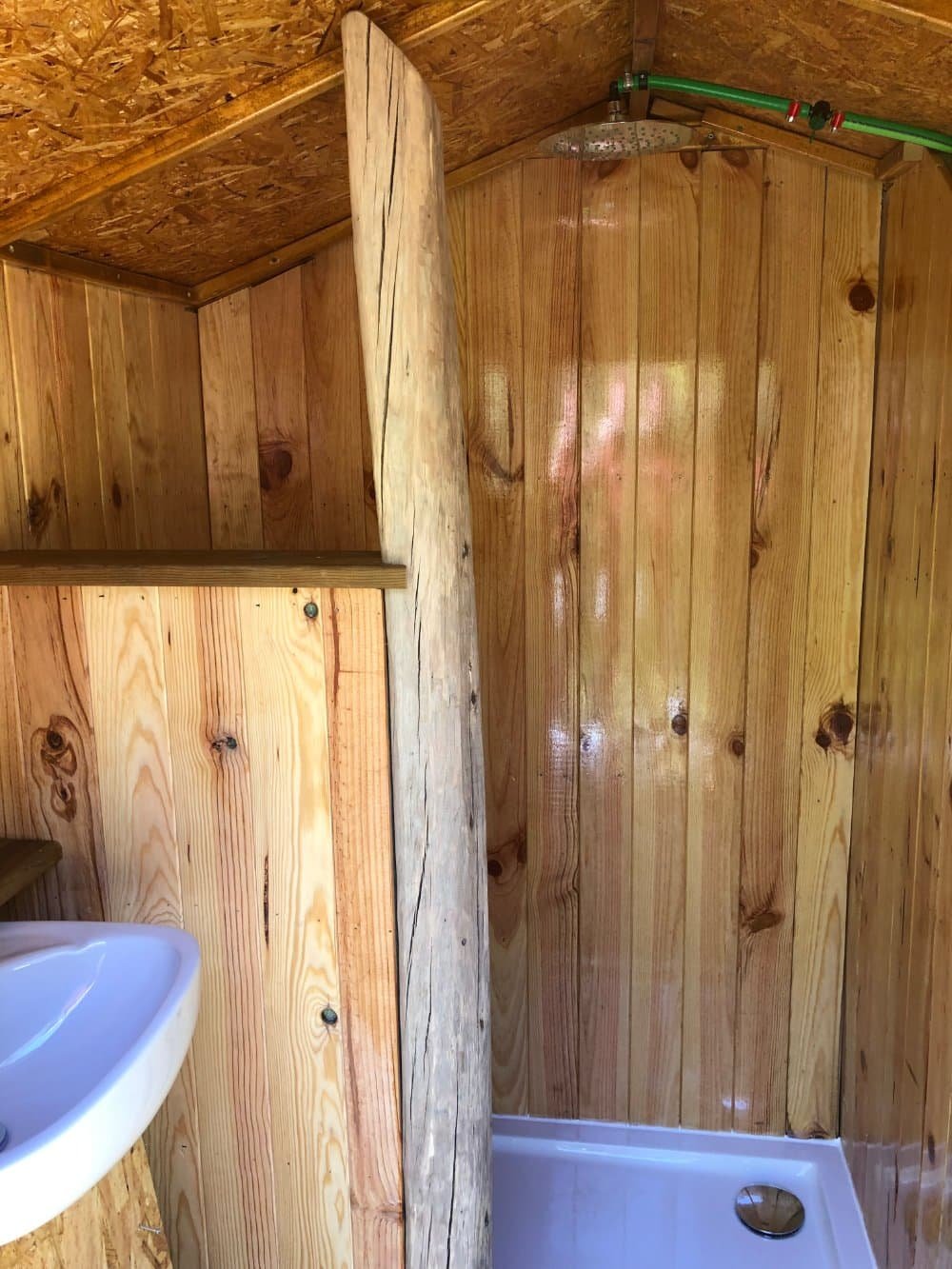 Wild-View-Retreat-yurt-bathroom-9.jpeg