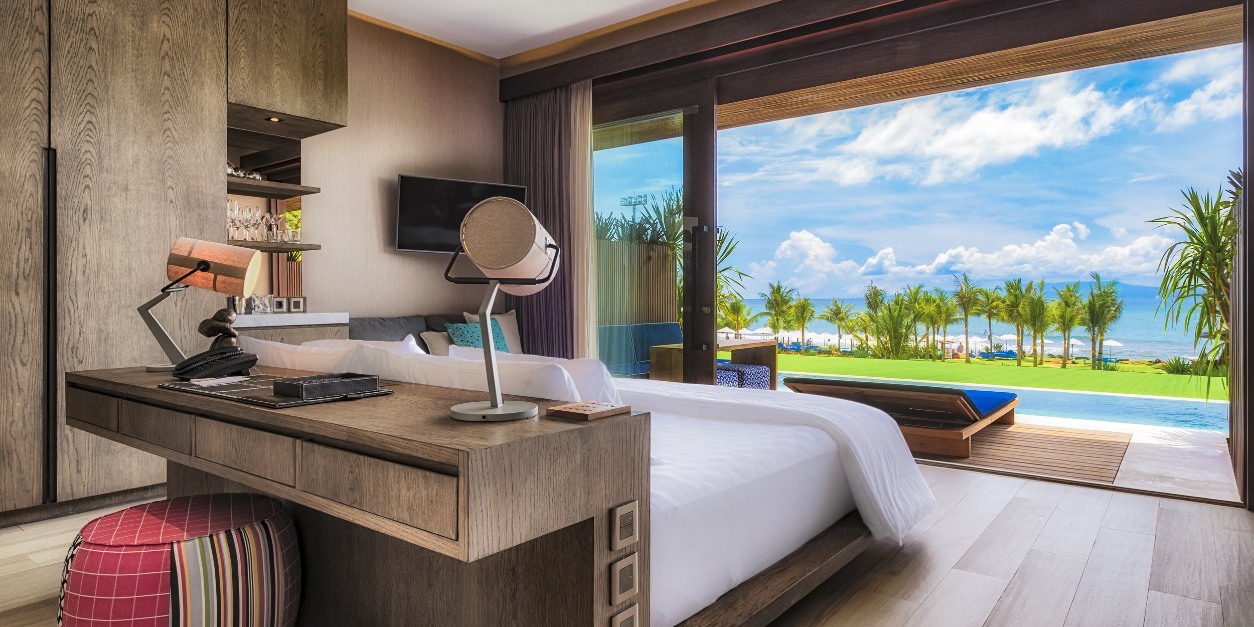 Komune Bali_Beachfront Suite 1.jpg