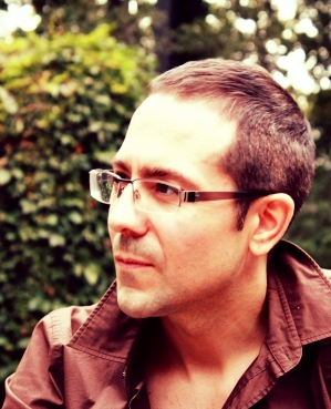 IMG_Carl profile(Left).jpg