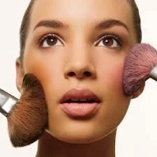 Makeup Tips for YOUTH-IFYING  Women 
