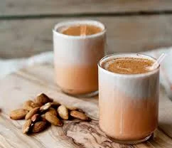 Fresh Almond Milk Benefits + 2 Yummy Recipes! 