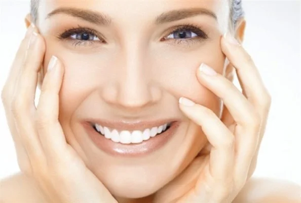 2 Critical Proteins to Defy Skin Laxity & Advanced Aging