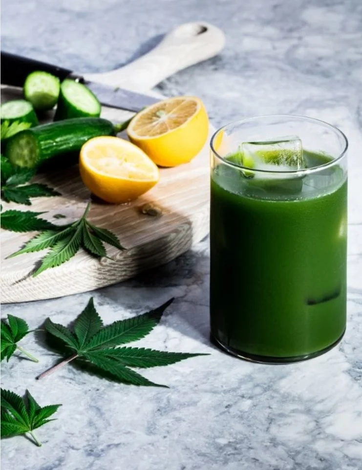 cannabis liquid image.jpg