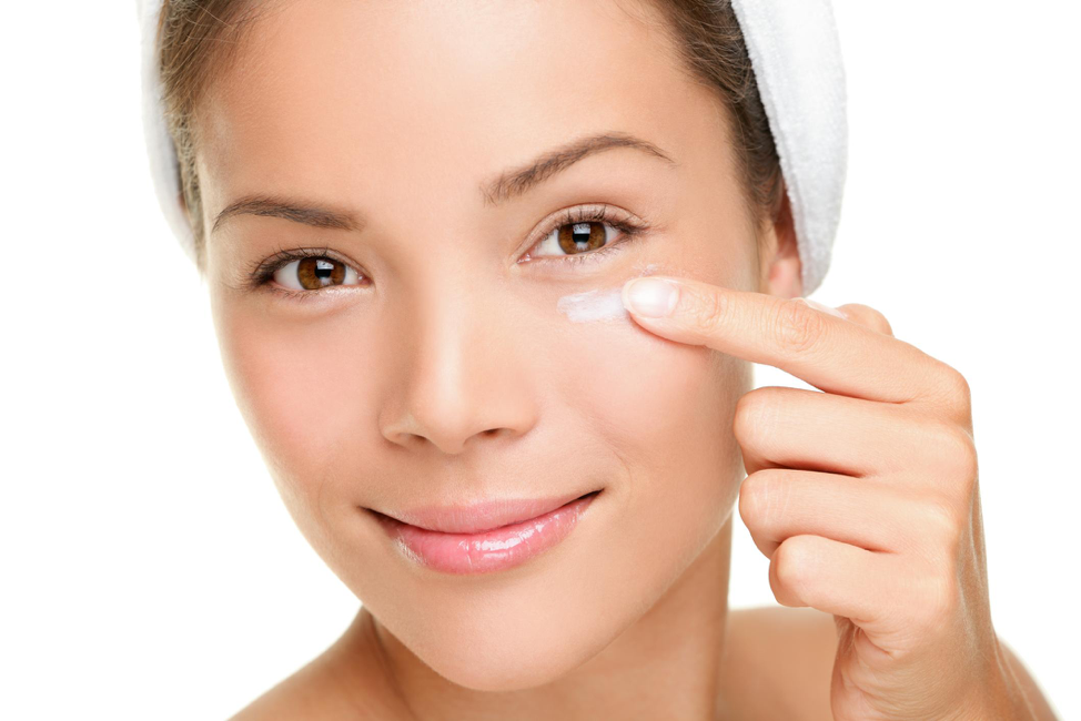 If You Want Healthy Skin, Make Sure to Get These Key Nutrients
