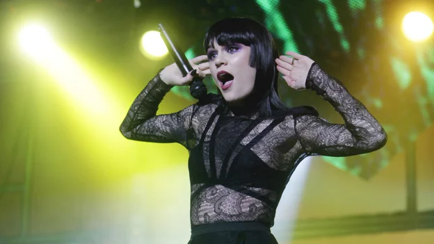 369046cf7663a6960f30b8834825539b 2.jpg