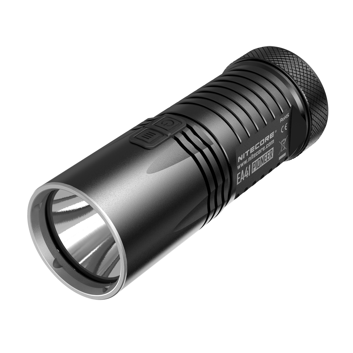 Vasaljós EA41 frá Nitecore. Ljósið tekur 4xAA rafhlöður. Ljósið er vatnshellt niðrað 2m dýpi og er 1020lumen í ljósstyrk og hentar vel fyrir aðstæður þar sem þarfnast mikils ljóss.