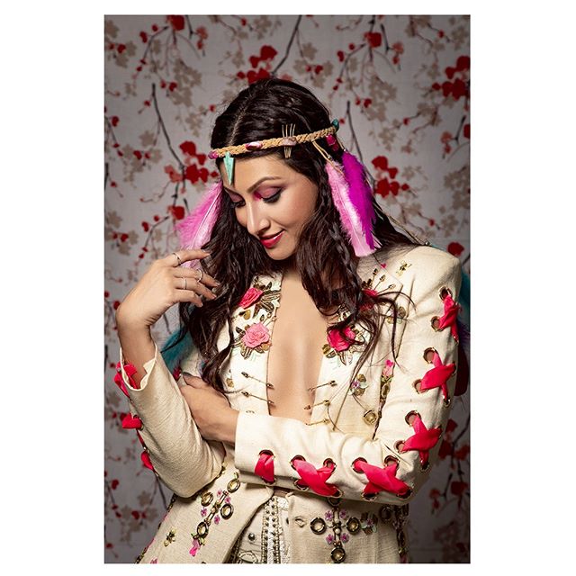 @creme.magazine Cover story featuring the Southern Sensation @ihamsanandini⠀
⠀
Watch this space for the updates of the entire cover story by Photosbyshete.com.⠀
.⠀
The cover reflects Hamsa's Bohemian true self. Mixing Vintage with Modern and keeps her spirit wild & free.⠀
.⠀
Photographed by: @chaitanyashete⠀
Shoot co-ordinator: Shalin Peter⠀
Stylist: @pyumishra⠀
Assistant stylist: @lekhaarakhe⠀
MUA & Hair: @whoisesaar⠀
@smainternational⠀
Jacket: @papadontpreachbyshubhika⠀
Head band: @_mukuchyan_ ⠀
.⠀
.⠀
#Photosbyshete #Magazinecover #Editorial ⠀
#advertising #portrait_perfection #Bollywood⠀
#portraits_ig #profile_vision #Girl⠀
#fashioneditorial #fashionph #vogue ⠀
#styled #ootdfash #fashionlovers #outfitdaily #fashionsta #styleoftheday #otd #ootd #Designerlabel #fashioninspiration #newfashion #fashioninstagram #portraitsvisuals #portraitstyles_gf #firstlook #trend #instareveal #actor⠀