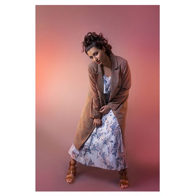 Editorial Cover Shoot⠀
⠀
@creme.magazine Cover story featuring the Southern Sensation @ihamsanandini⠀
.⠀
Photographed by: @chaitanyashete⠀
Shoot co-ordinator: Shalin Peter⠀
Stylist: @pyumishra⠀
Assistant stylist: @lekhaarakhe⠀
MUA & Hair: @whoisesaar @smainternational⠀
Trench : @forever21
Summer dress : @madame
Footwear : @albertotorresi
.⠀
.⠀
.⠀
#Photosbyshete⠀
⠀
#style #beautyl #photooftheday #portraitphotography #model #art #editorial #photo #instagood #ethnicwear #celebrity #bollyx #allthingsbridal #indianfashion #fitness #bollywoodfashion #bollywood #hyderabad #tamil #tamilcinema #kollywood #southindian #instabollywood #celebrities #entertainmentnews #entertainment #celeb #actor #celebritystyle