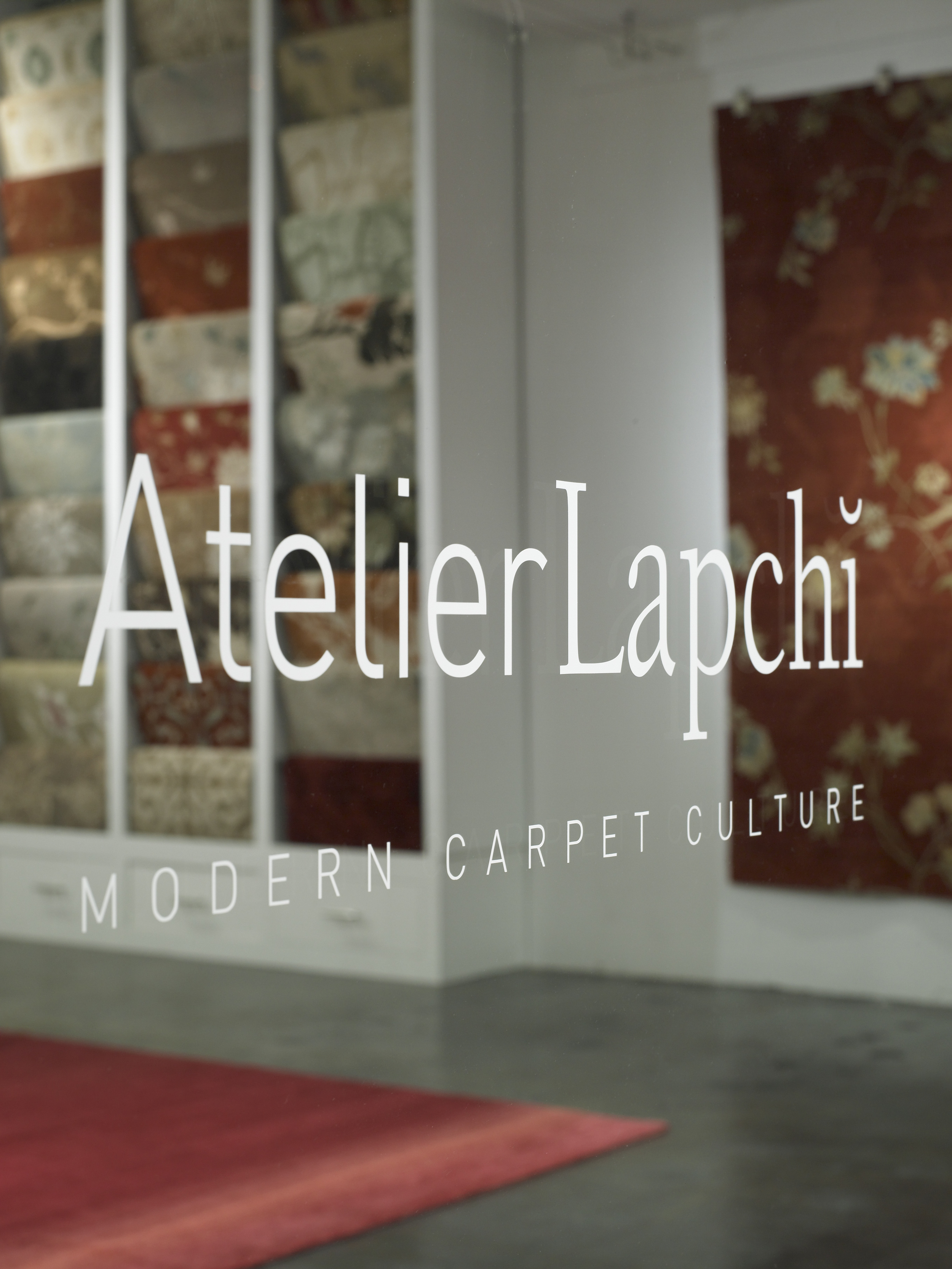 Kadlec Architecture + Design - Atelier Lapchi Showroom 1.jpg