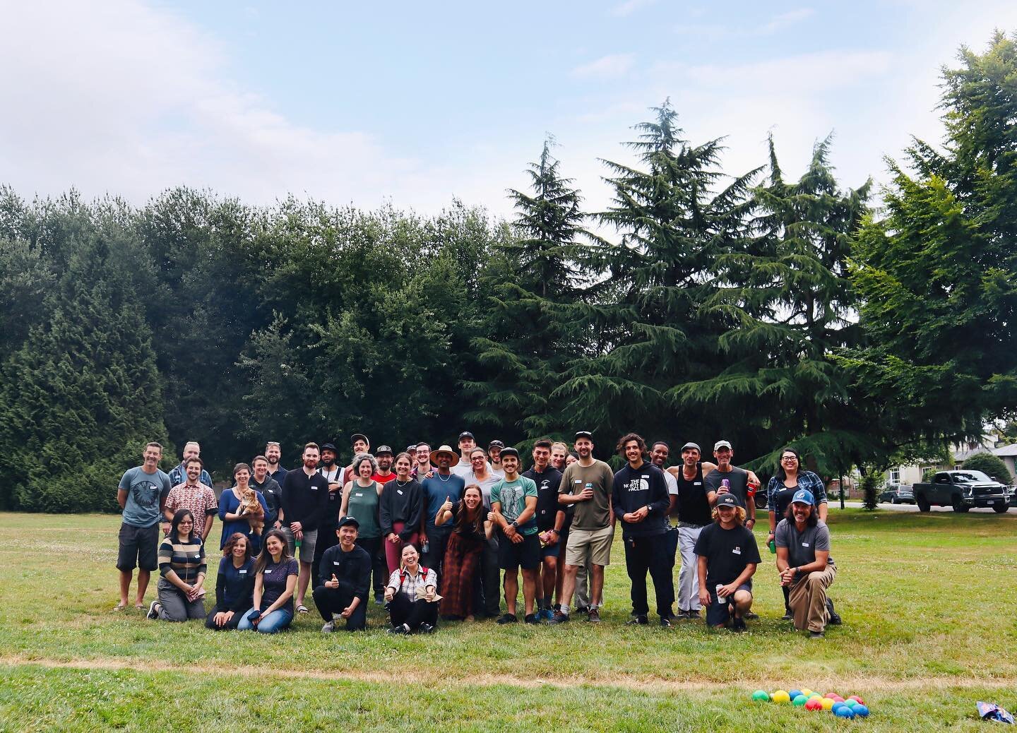 Picnic at the Park last week! Super exciting to see everyone together again ☀️☀️

#troutlake #companypicnic #happyfaces #dhclove 

Photo: Nguyet Anh