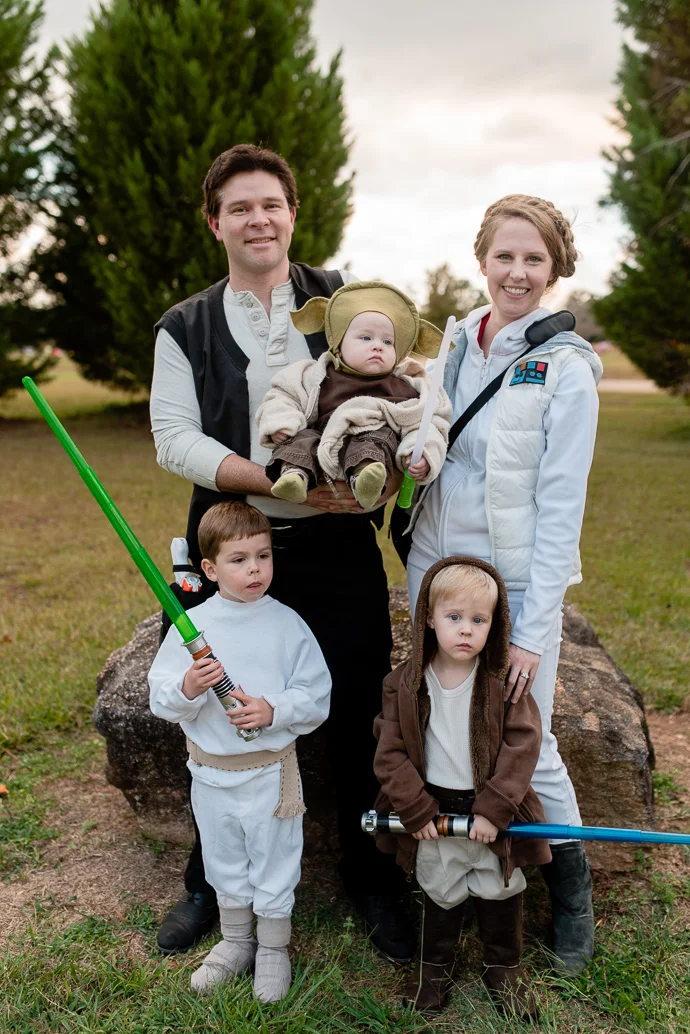 Dressing Up the Family! {Forsyth County Photographer}