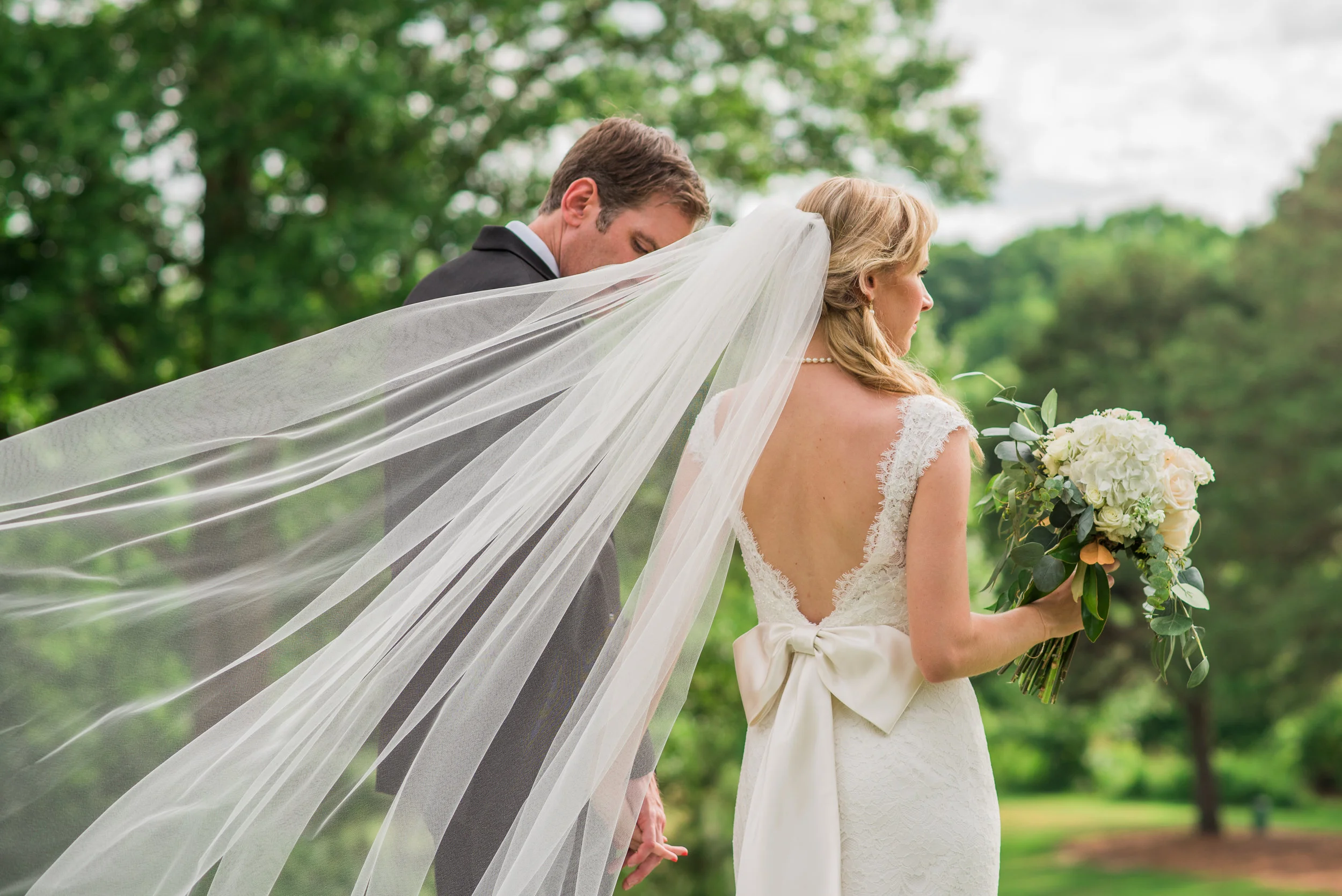 Best wedding photographer in Cumming GA