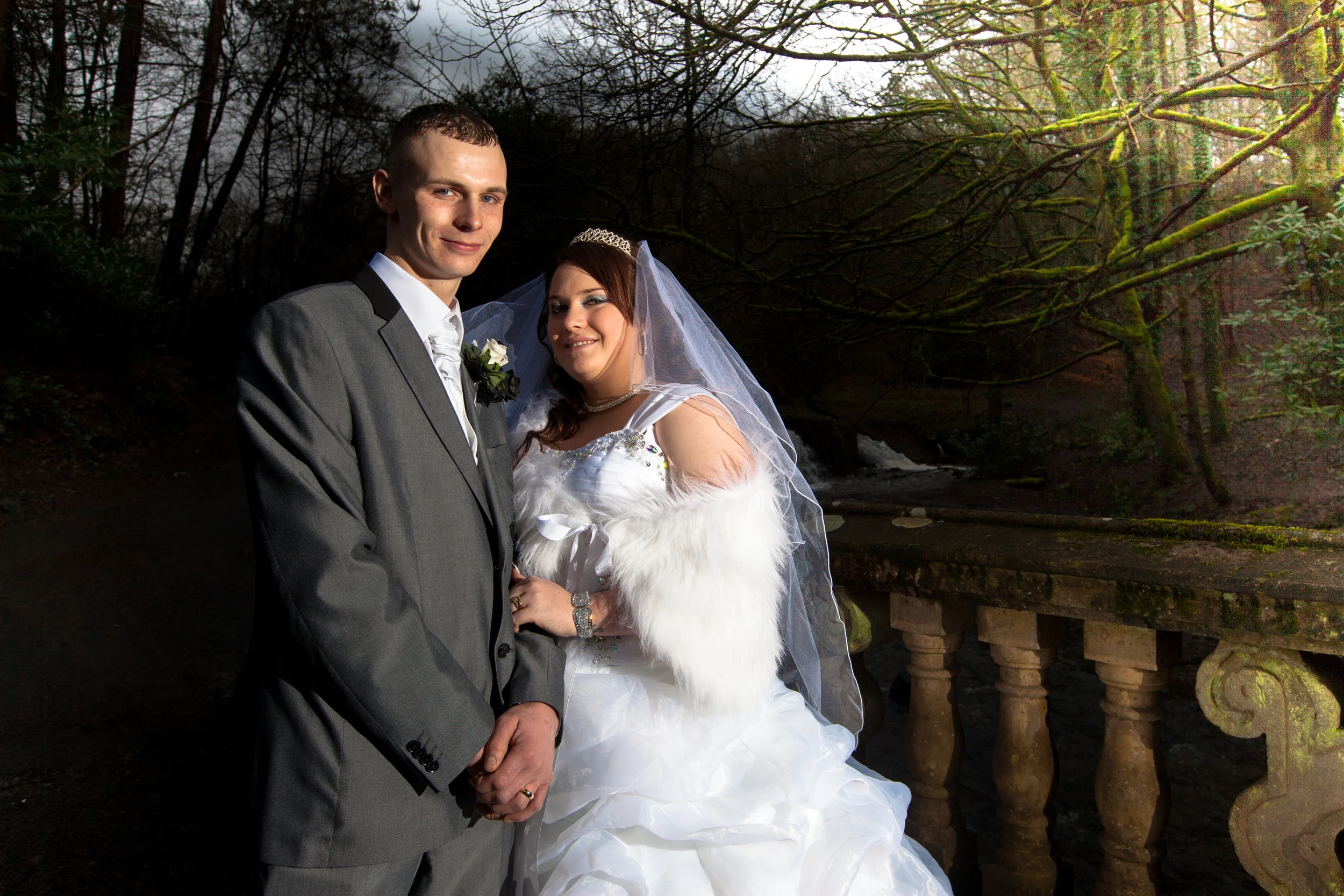 Olde English Kiosk wedding Photography