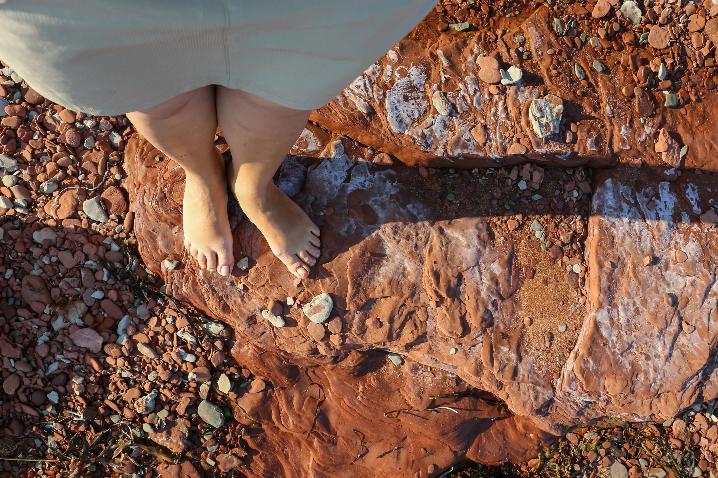 the rocks make me think of rippled chocolate. I just want to eat them. (but...I won't.)