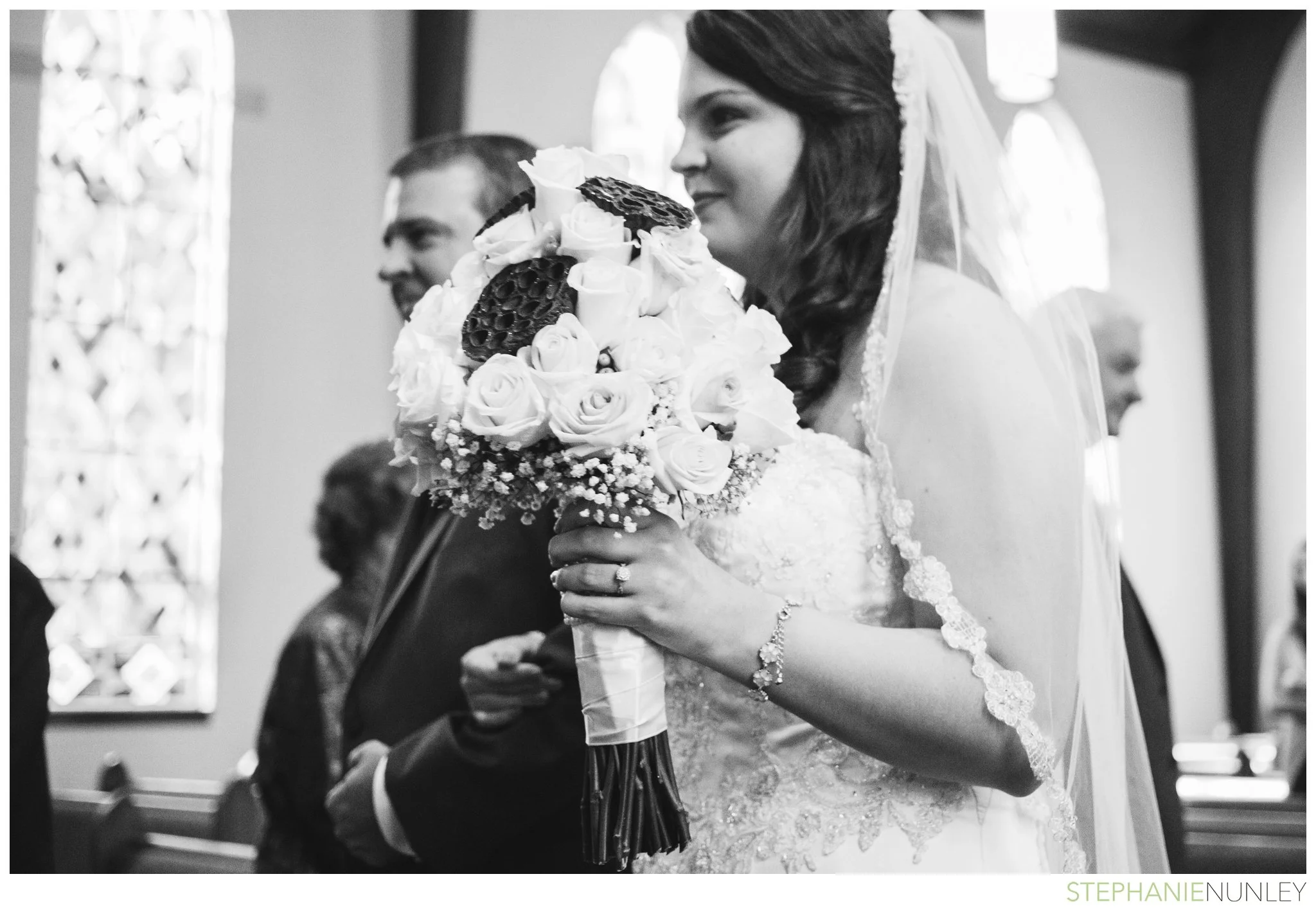 peach-and-navy-wedding-photos-018