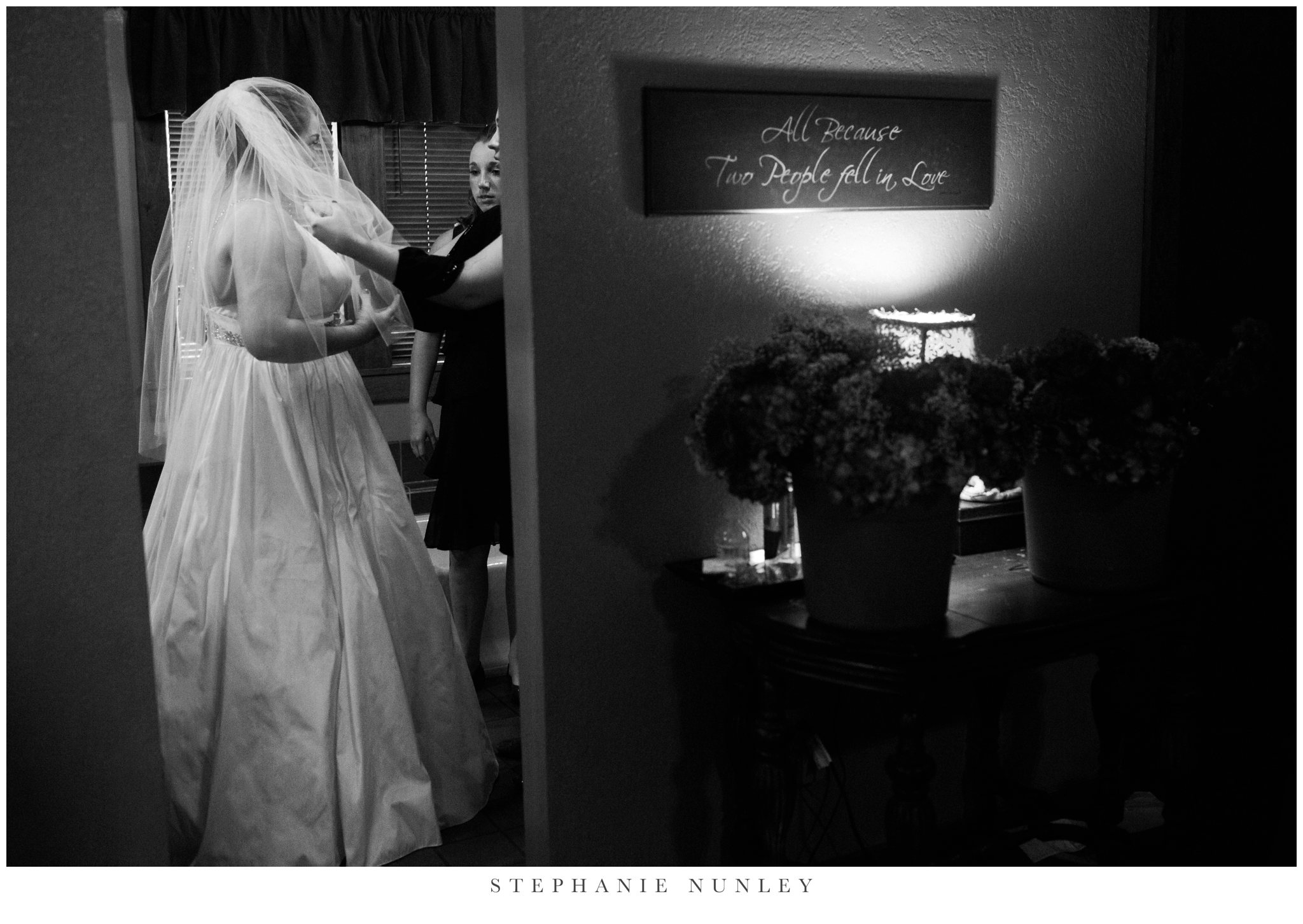 st-anthonys-chapel-on-the-creek-wedding-photos-0010.jpg